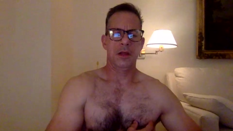 nakedsuperman1234  31-12-2022